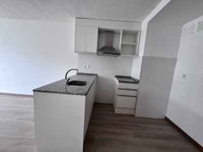 Apartamento ID.176 - ALQUILER UN DORMITORIO EN TRES CRUCES 