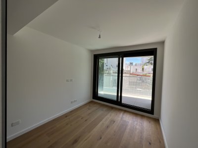 Apartamento ID.53/VENTA-APARTAMENTO-2-DORMITORIOS-PUNTA-CARRETAS-CON-COCHERA - VENTA APARTAMENTO 2 DORMITORIOS PUNTA CARRETAS CON COCHERA