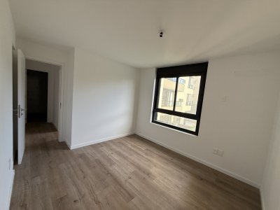 Apartamento ID.123 - ALQUILER 2 DORMITORIOS TRES CRUCES CON COCHERA A ESTRENAR
