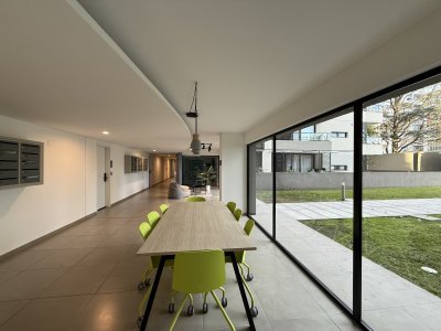 Apartamento ID.123 - ALQUILER 2 DORMITORIOS TRES CRUCES CON COCHERA A ESTRENAR