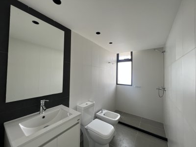 Apartamento ID.120/VENTA-INTERLAGOS-2-DORMITORIOS-CON-COCHERA - VENTA INTERLAGOS 2 DORMITORIOS CON COCHERA