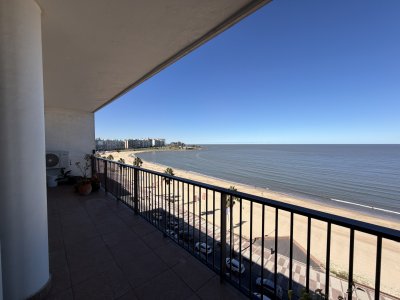 Apartamento ID.154/VENTA-APARTAMENTO-RAMBLA-3-DORMITORIOS-PRIMERA-LINEA - VENTA APARTAMENTO RAMBLA 3 DORMITORIOS PRIMERA LINEA