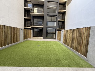 Apartamento ID.139/ALQUILER-1-DORMITORIO-CON-PATIO-Y-JARDIN-CENTRO - ALQUILER 1 DORMITORIO CON PATIO Y JARDIN CENTRO