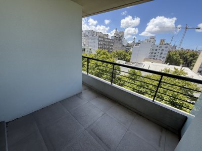 Apartamento ID.153/VENTA-CENTRO-CON-COCHERA-1-DORMITORIO-y-MEDIO - VENTA CENTRO CON COCHERA 1 DORMITORIO y MEDIO