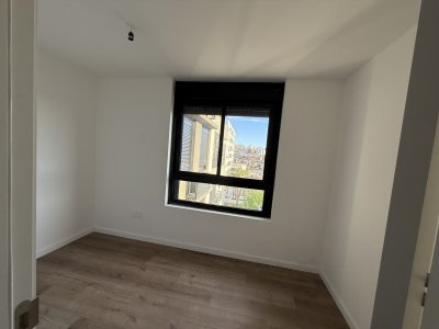 Apartamento ID.123 - ALQUILER 2 DORMITORIOS TRES CRUCES CON COCHERA A ESTRENAR