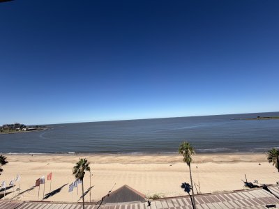 Apartamento ID.154/VENTA-APARTAMENTO-RAMBLA-3-DORMITORIOS-PRIMERA-LINEA - VENTA APARTAMENTO RAMBLA 3 DORMITORIOS PRIMERA LINEA