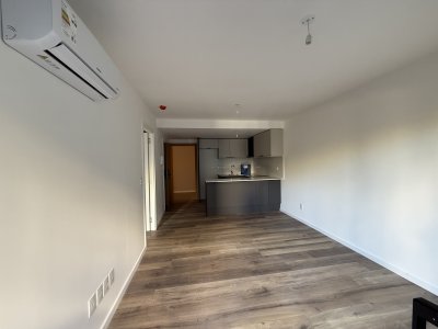 Apartamento ID.94 - ALQUILER APARTAMENTO 1 DORMITORIO POCITOS CON COCHERA