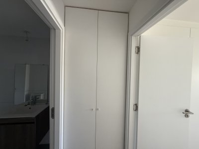 Apartamento ID.153/VENTA-CENTRO-CON-COCHERA-1-DORMITORIO-y-MEDIO - VENTA CENTRO CON COCHERA 1 DORMITORIO y MEDIO