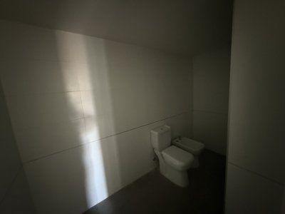 Apartamento ID.153/VENTA-CENTRO-CON-COCHERA-1-DORMITORIO-y-MEDIO - VENTA CENTRO CON COCHERA 1 DORMITORIO y MEDIO