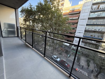 Apartamento ID.94 - ALQUILER APARTAMENTO 1 DORMITORIO POCITOS CON COCHERA