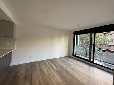 Apartamento ID.94 - ALQUILER APARTAMENTO 1 DORMITORIO POCITOS CON COCHERA