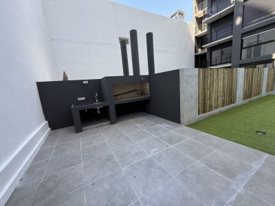 Apartamento ID.140 - ALQUILER 1 DORMITORIO CON PATIO CON PARRILERO