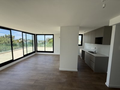 Apartamento ID.135/VENTA-3-DORMITORIOS-2-COCHERAS-PARQUE-MIRAMAR - VENTA 3 DORMITORIOS 2 COCHERAS PARQUE MIRAMAR