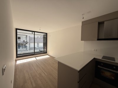 Apartamento ID.152 - ALQUILER 1 DORMITORIO CENTRO CON COCHERA