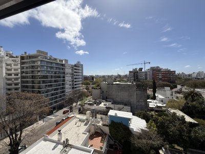 VENTA MONOAMBIENTE PUNTA CARRETAS GOLF