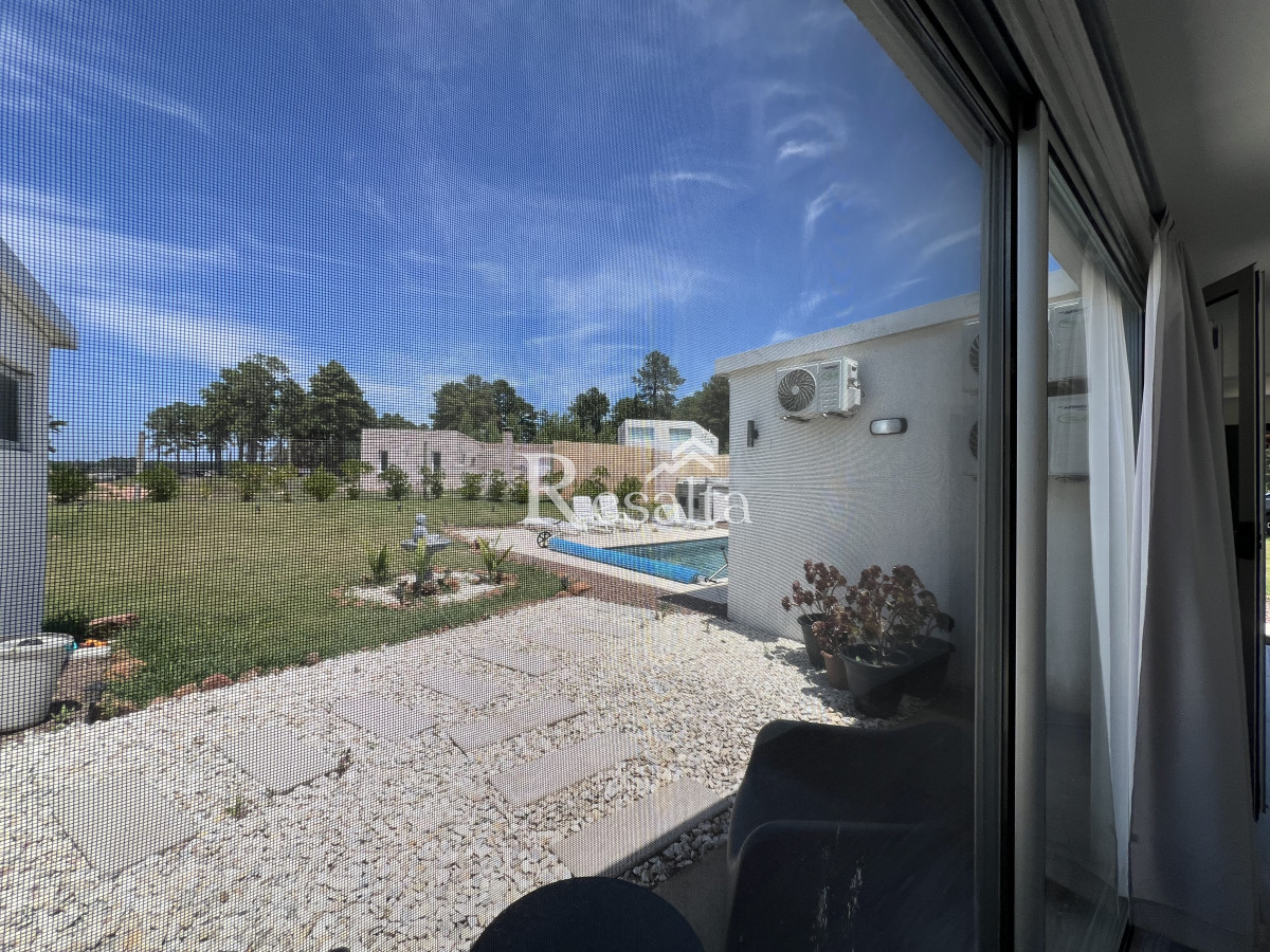 Casa ID.48/Venta-Casa-Pinares - Venta Casa Barrio Privado Chacra Pinares