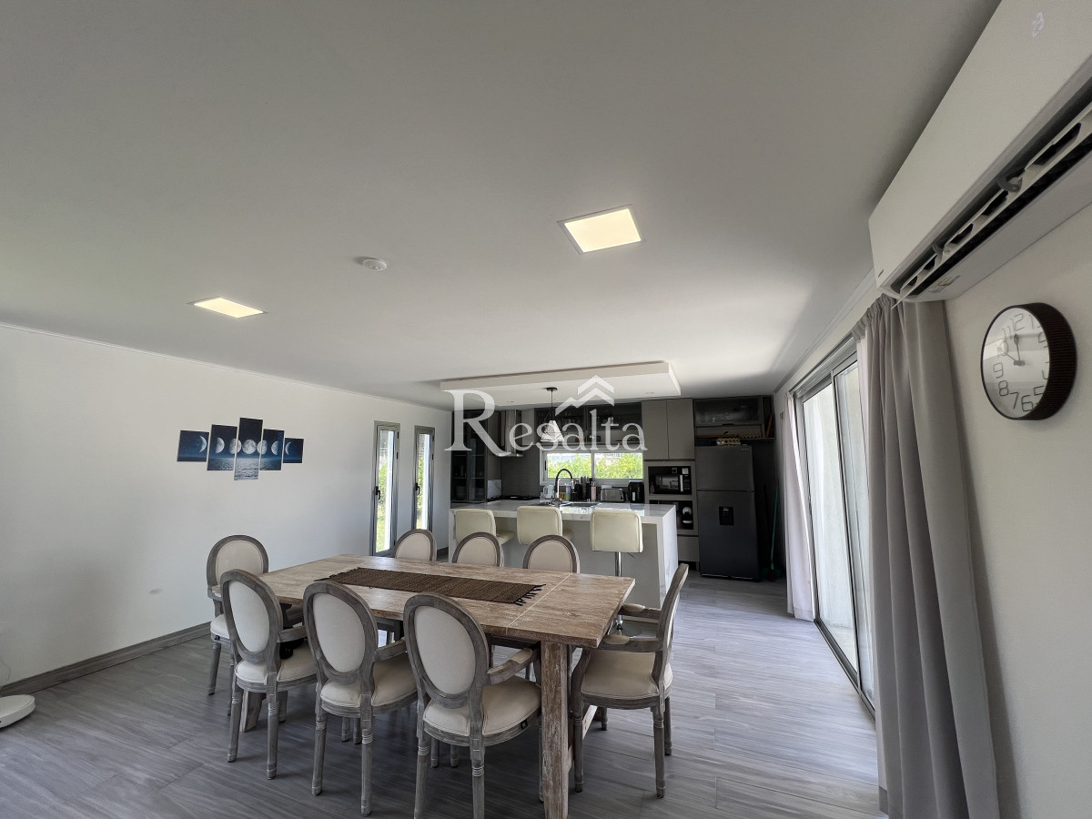 Casa ID.48/Venta-Casa-Pinares - Venta Casa Barrio Privado Chacra Pinares