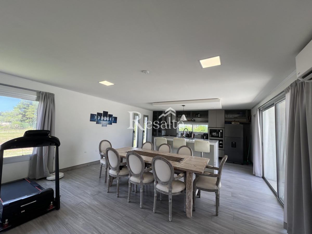 Casa ID.48/Venta-Casa-Pinares - Venta Casa Barrio Privado Chacra Pinares