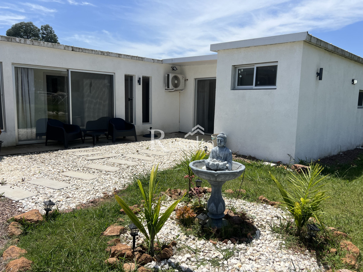 Casa ID.48/Venta-Casa-Pinares - Venta Casa Barrio Privado Chacra Pinares
