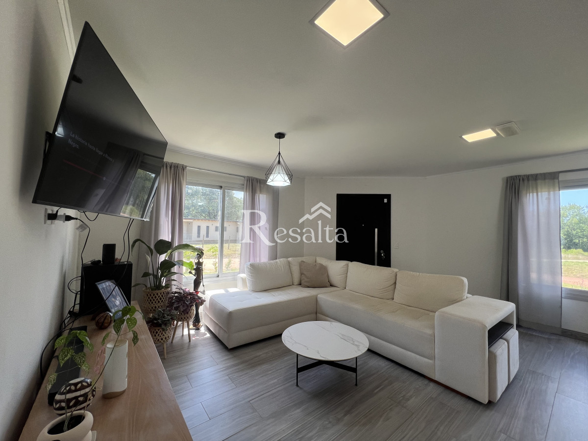Casa ID.48/Venta-Casa-Pinares - Venta Casa Barrio Privado Chacra Pinares