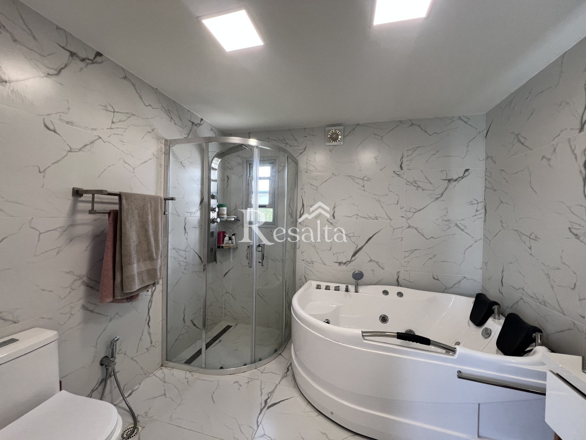 Casa ID.48/Venta-Casa-Pinares - Venta Casa Barrio Privado Chacra Pinares