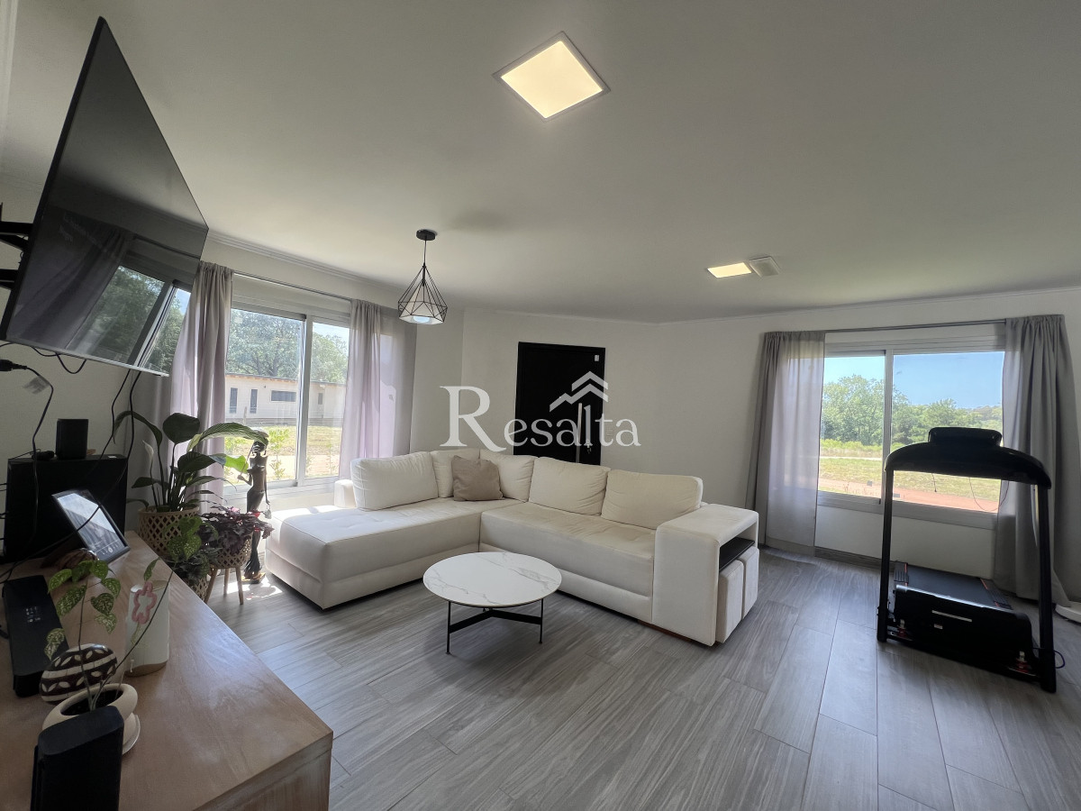 Casa ID.48/Venta-Casa-Pinares - Venta Casa Barrio Privado Chacra Pinares