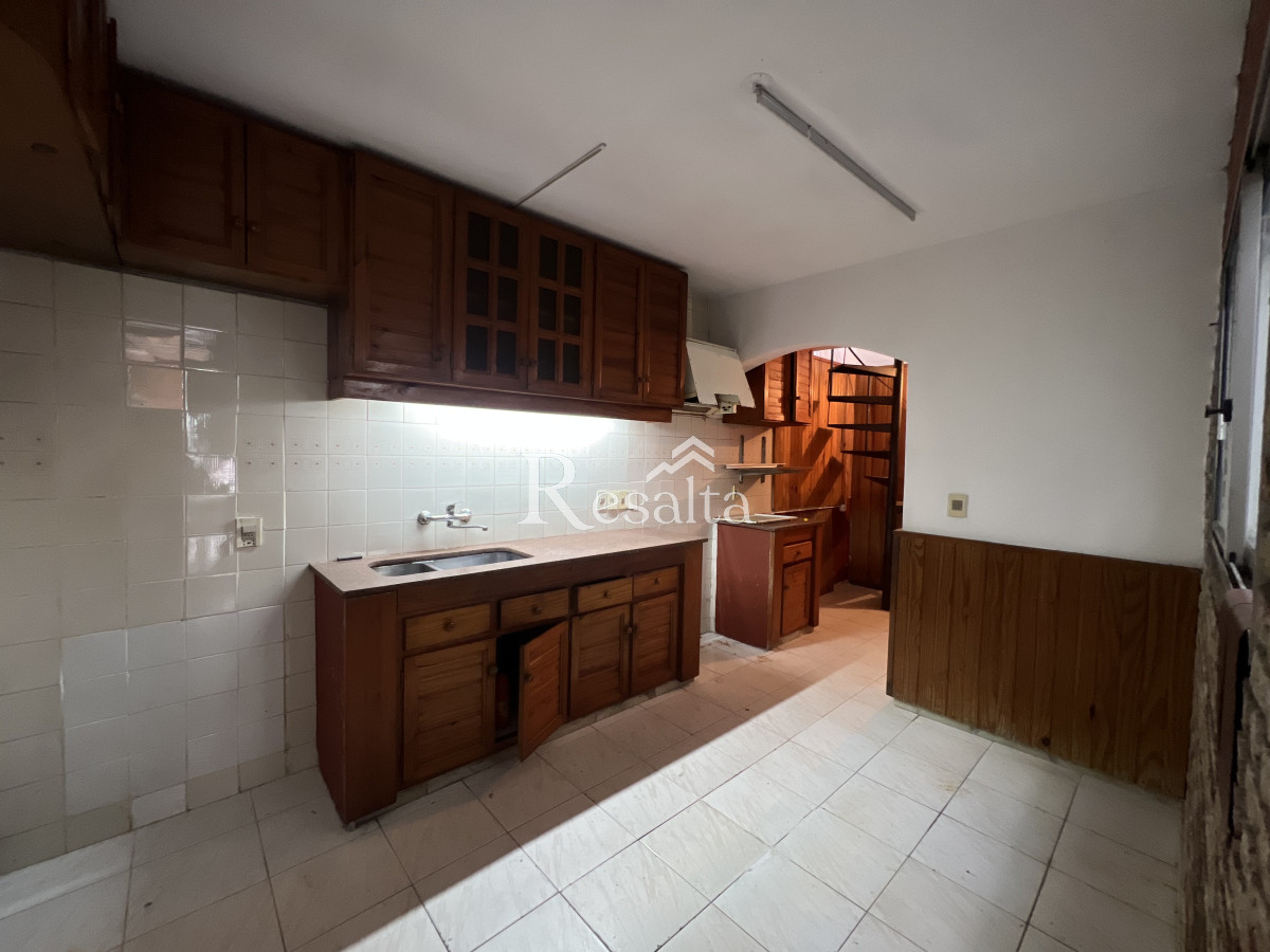 Casa ID.71/VENTA-CASA-3-DORMITORIOS-LA-BLANQUEADA - VENTA CASA 3 DORMITORIOS LA BLANQUEADA