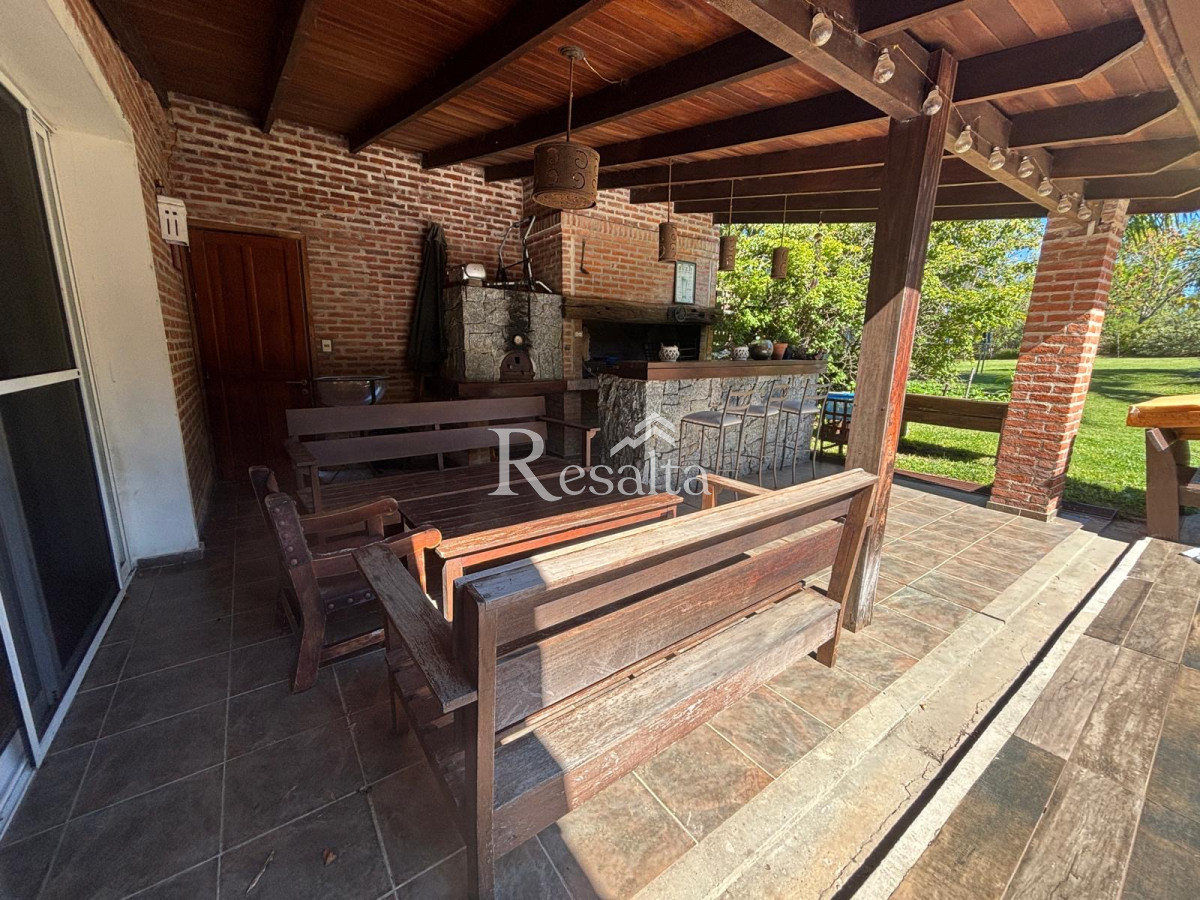 Casa ID.99/VENTA-CASA-LA-TAHONA-4-DORMITORIOS-CON-PISCINA - VENTA CASA LA TAHONA 4 DORMITORIOS CON PISCINA