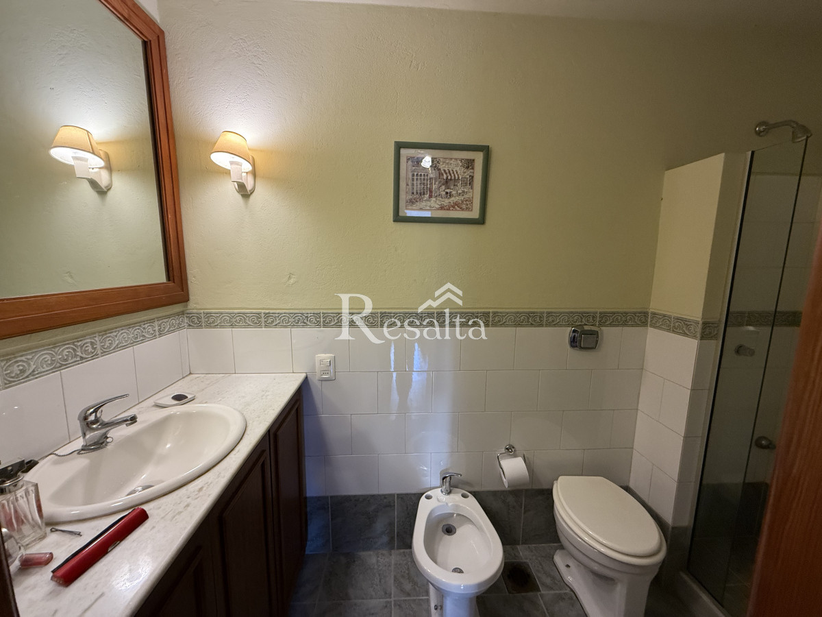 Casa ID.93/Venta-casa-3-dormitorios-Pocitos- - Venta casa 3 dormitorios Pocitos 