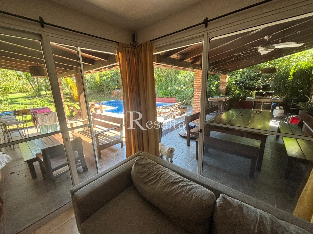 Casa ID.99/VENTA-CASA-LA-TAHONA-4-DORMITORIOS-CON-PISCINA - VENTA CASA LA TAHONA 4 DORMITORIOS CON PISCINA