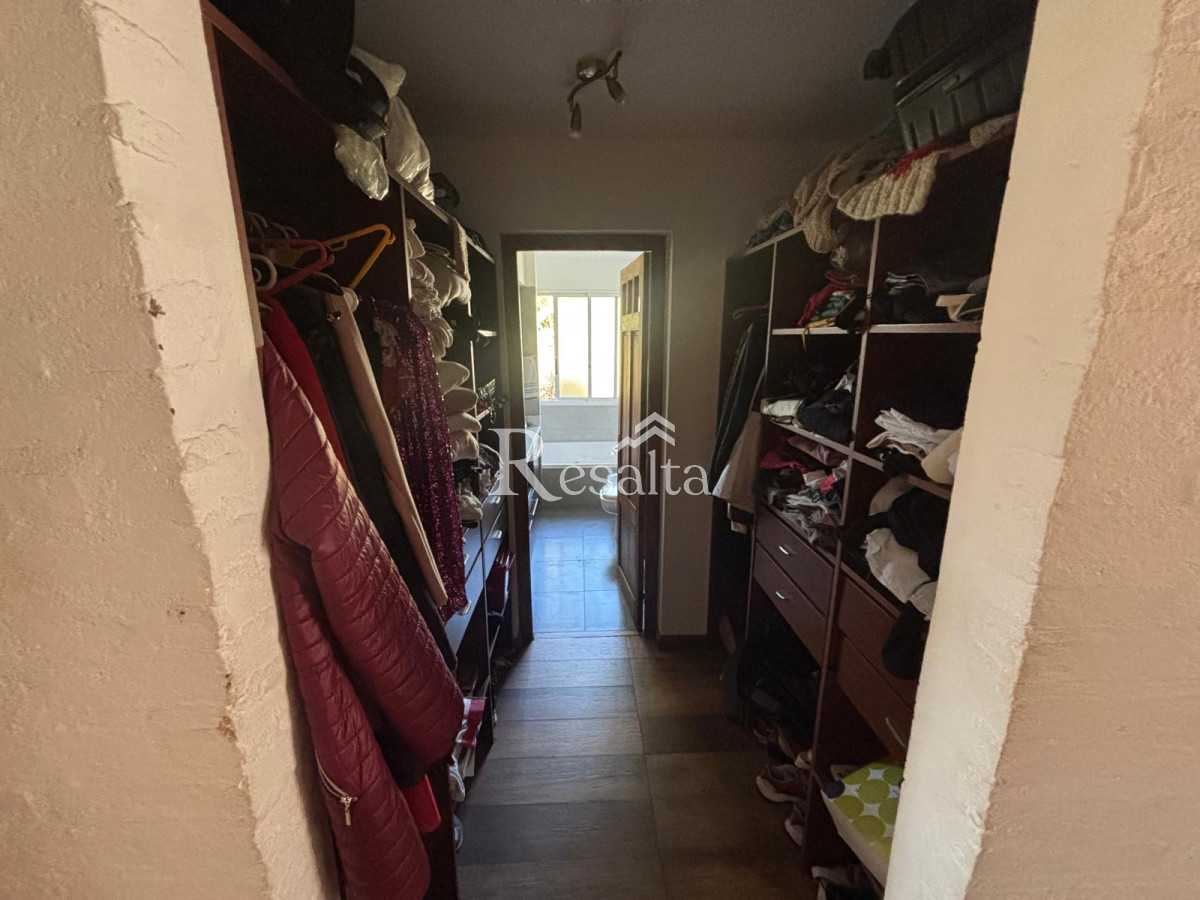Casa ID.99/VENTA-CASA-LA-TAHONA-4-DORMITORIOS-CON-PISCINA - VENTA CASA LA TAHONA 4 DORMITORIOS CON PISCINA