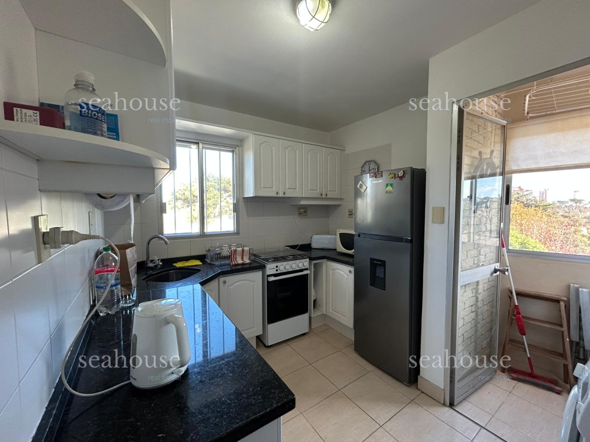 Apartamento Ref.1312 - Apto en venta en Aidy Grill, terraza, reciclado