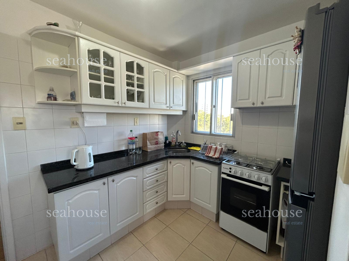 Apartamento Ref.1312 - Apto en venta en Aidy Grill, terraza, reciclado