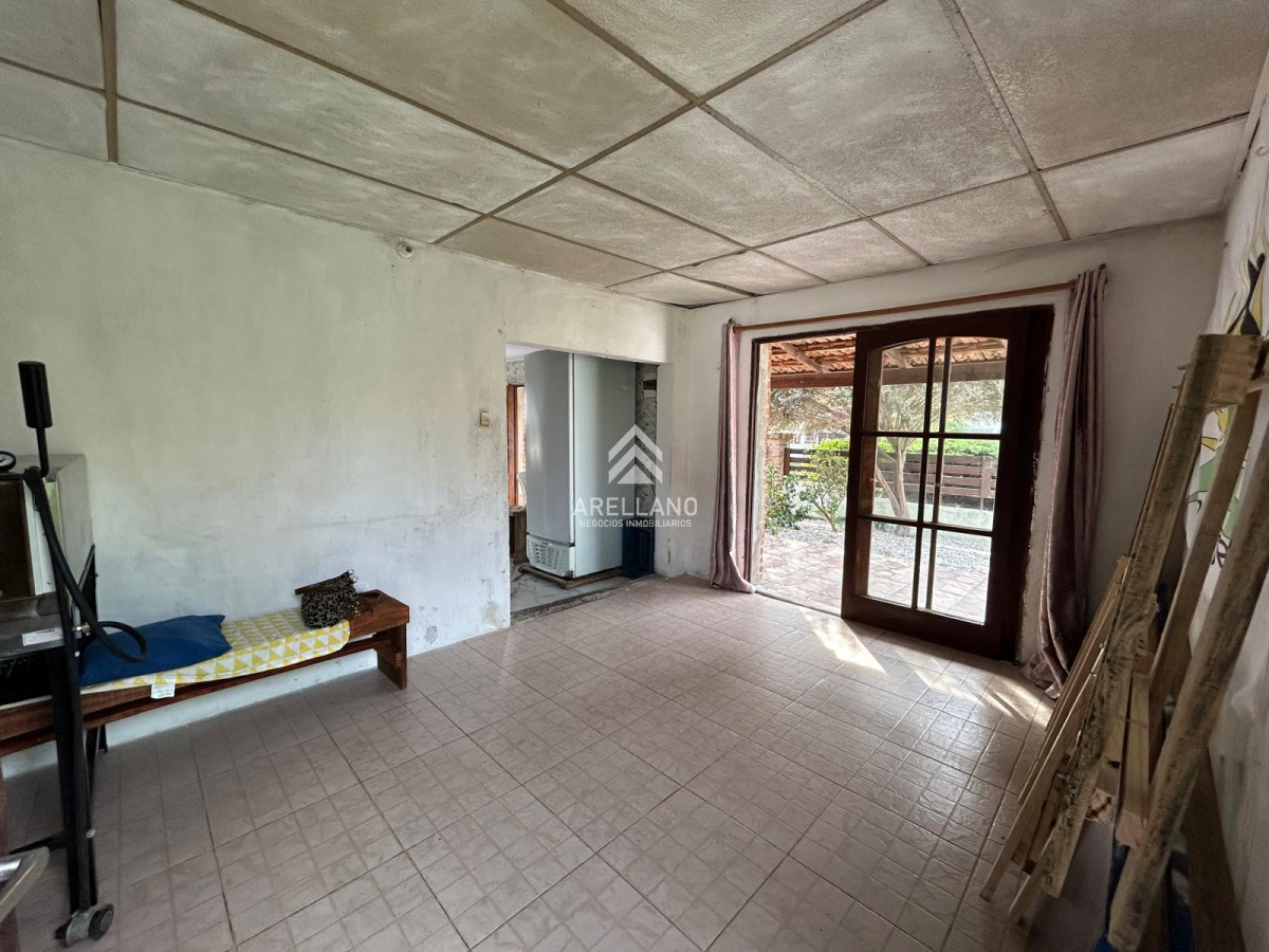 Casa ID.4382 - Venta casa 2 Dormitorios Barrio La Sonrisa