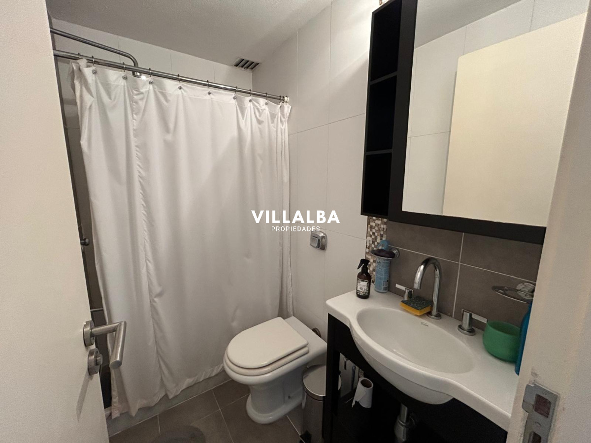 Apartamento ID.3953 - Se vende hermoso y amplio apto en la Peninsula 