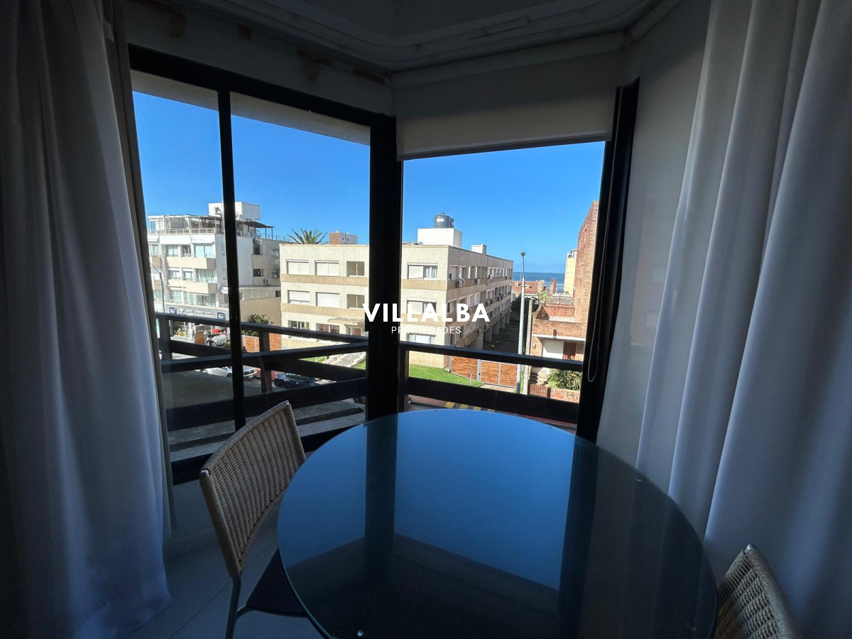 Apartamento ID.3953 - Se vende hermoso y amplio apto en la Peninsula 