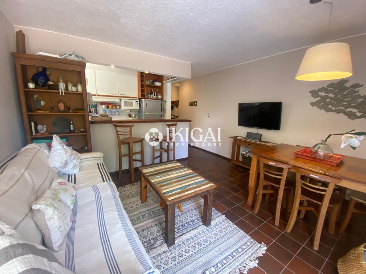 Apartamento ID.369 - Terraza, cochera. Zona Aidy Grill
