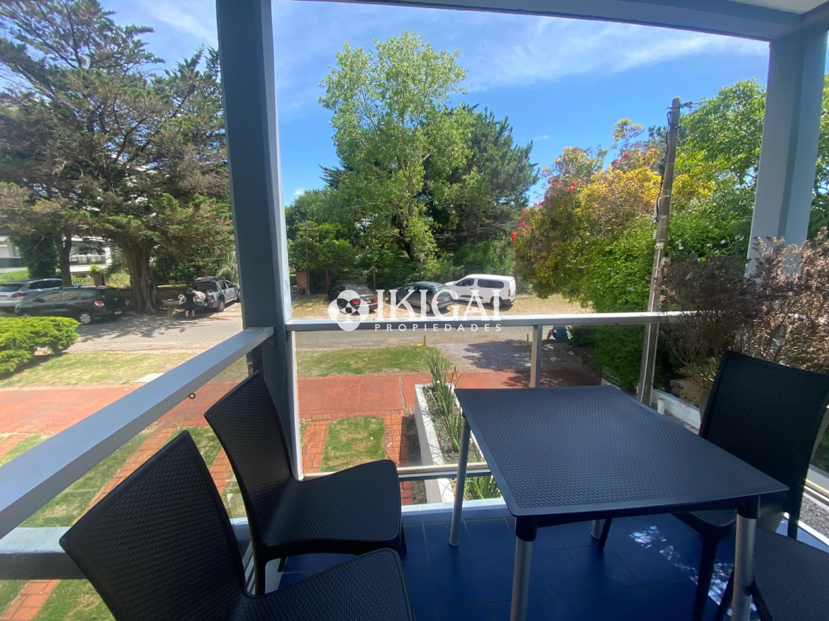 Apartamento ID.369 - Terraza, cochera. Zona Aidy Grill