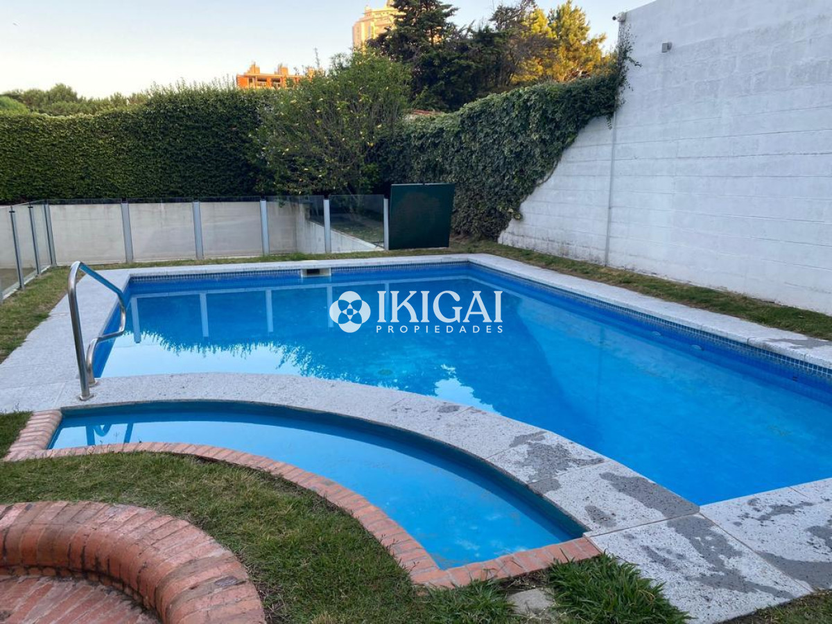 Apartamento ID.369 - Terraza, cochera. Zona Aidy Grill