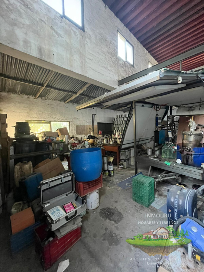 Local Comercial ID.986 - GRAN OPORTUNIDAD. TERRENO CON GALPON
