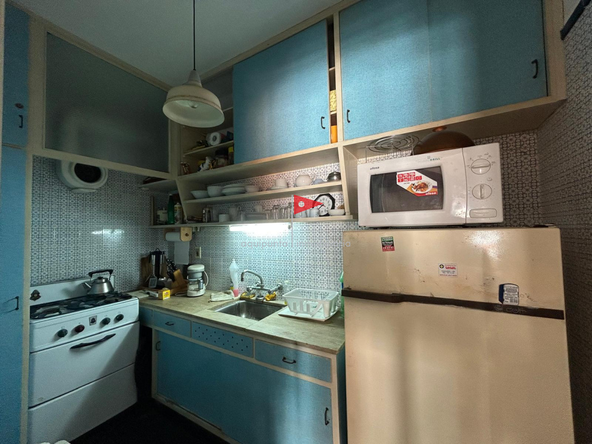 Apartamento ID.193 - Venta de apto en Edificio Islamar, a metros de las Playas 