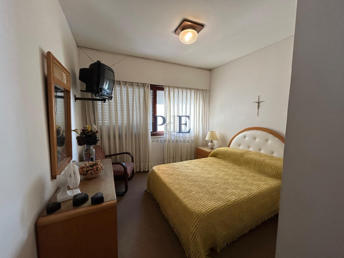 Venta de apto 1 dorm., Edificio Islamar, a metros de las Playas Brava y Mansa  - Imagen 10