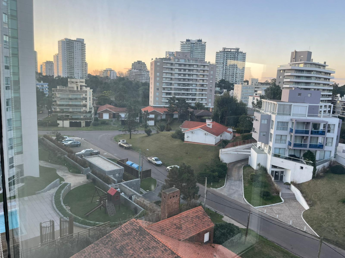 Apartamento ID.2787 - Hermoso apartamento con terraza y vista a la Playa Brava
