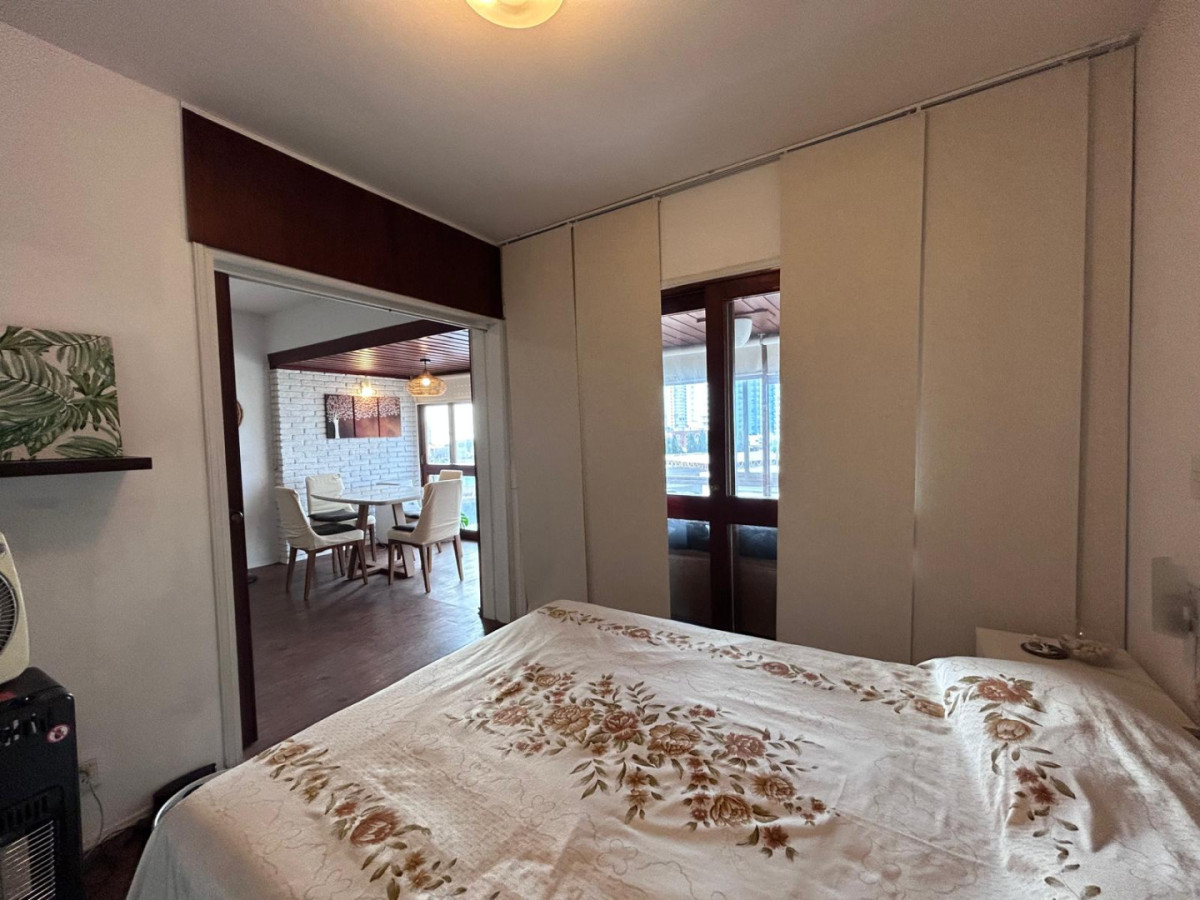 Apartamento ID.1637 - Apto en Venta en Edificio Islamar - Reciclado - Vista al Frente 