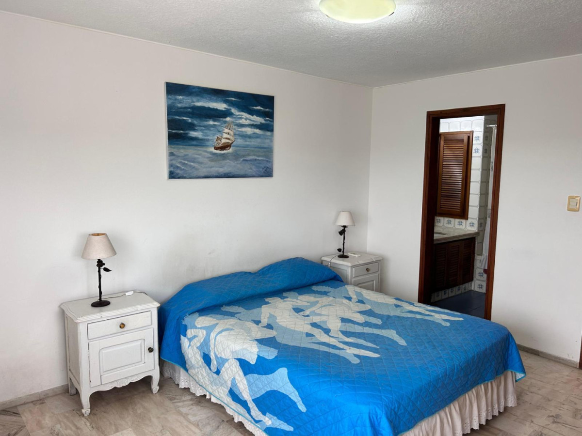 Apartamento ID.1037 - Apartamento en Roosevelt, 4 dormitorios *