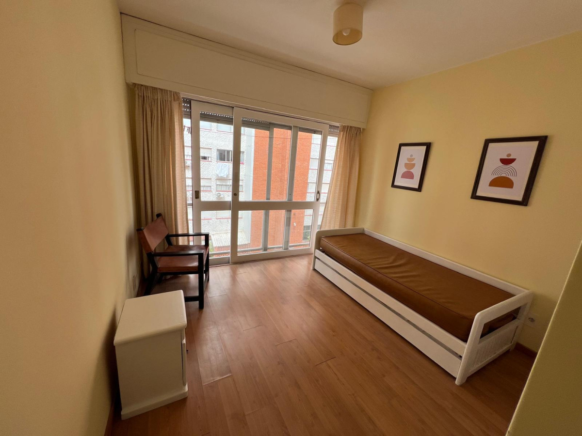 Apartamento ID.1022 - Excelente oportunidad, Edificio Islamar, A pocos metros de las Playas, y centros comerciales