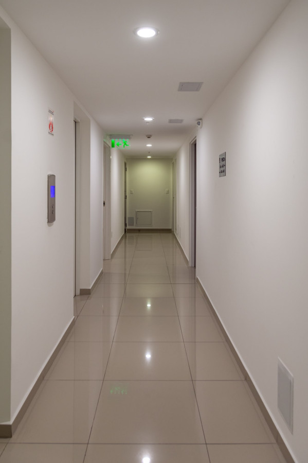 Apartamento ID.2465 - Excelente ubicación! Para entrar.