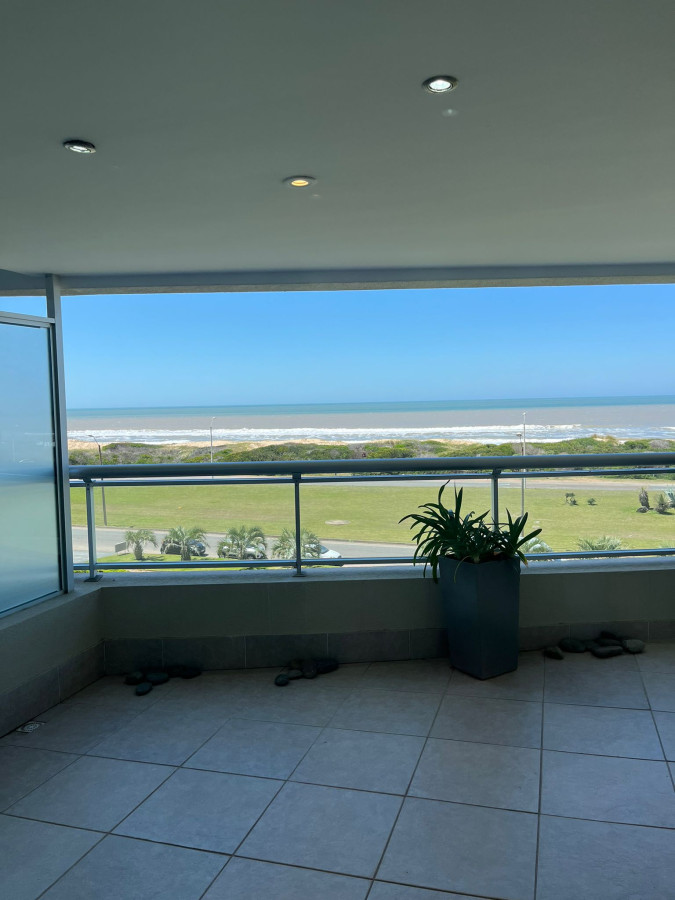 Apartamento ID.1456 - Apartamento en Brava, 3 dormitorios *