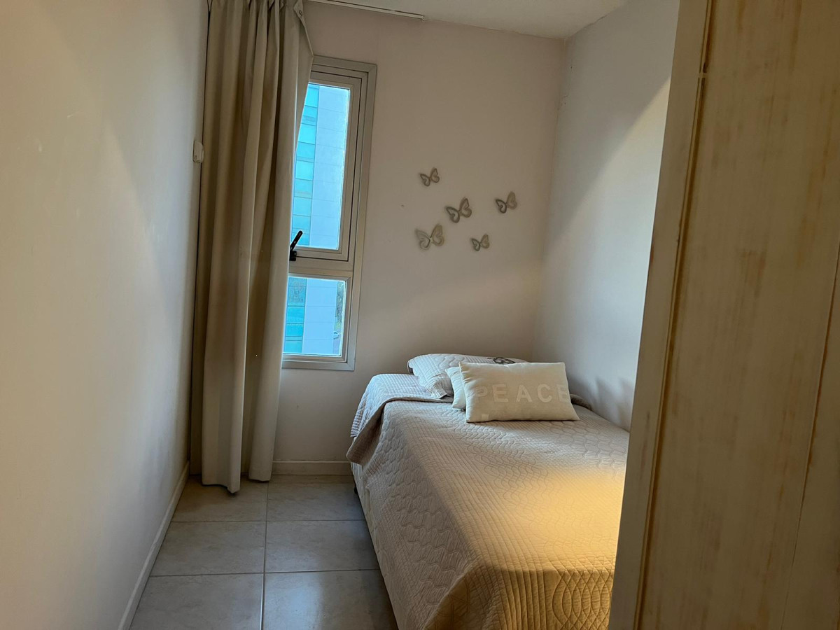 Apartamento ID.2787 - Hermoso apartamento con terraza y vista a la Playa Brava