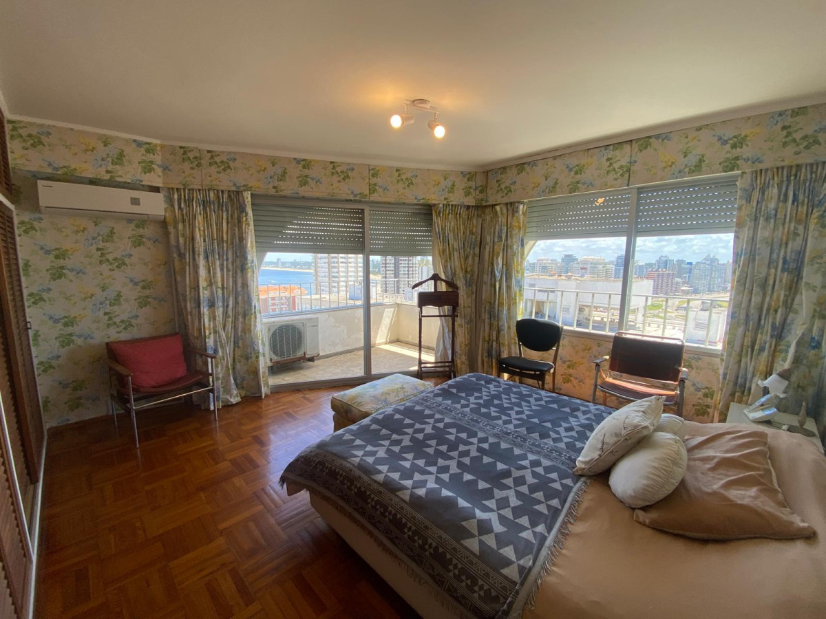 Apartamento ID.2844 - Excelente vista, terraza, piso alto